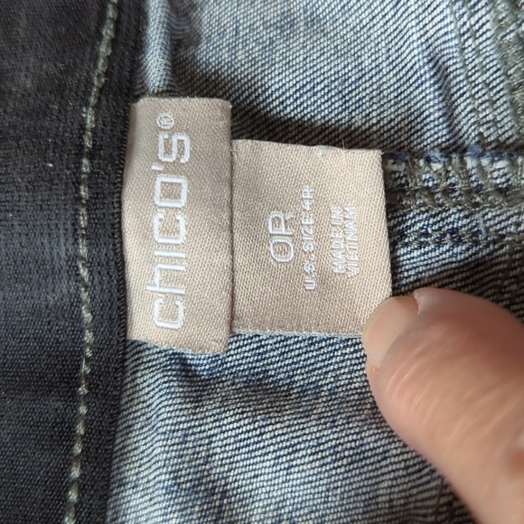 Chico's Distressed Whiskering Skinny Jeans 4R Blue - Picture 3 of 16